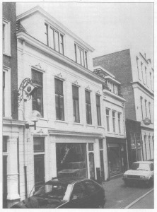 Folkingestraat 5b te Groningen, het eerste onderkomen van de Stichting (foto Jan C. Venhuis te Groningen; met toestemming overgenomen voor het gedenkboek van de ds. Th. Dellemanstichting).