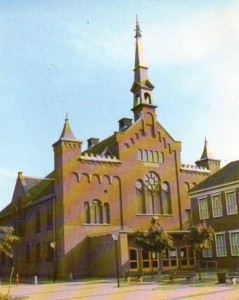 De Hoofdstraatkerk te Hoogeveen, lang geleden. 