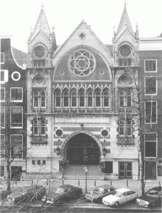 In Amstrdam werd de Keizersgrachtkerk de eerste kerk van de Dolerenden (1887).