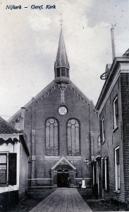 De gereformeerde Kruiskerk, die in 1890 in gebruik genomen werd.