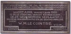 De 'eerste steen' uit 1928 van de huidige Ontmoetingskerk (foto: Glossy PG Bergen op Zoom).