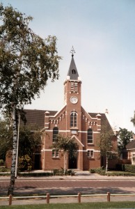 De gereformeerde kerk van Harkema, die tot de vGKN behoort.