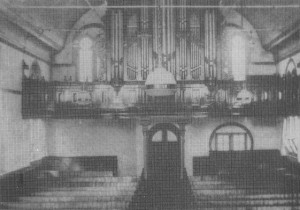 In 1919 werd het nieuwe orgel in de kerk in gebruik genomen (foto: ter herinnering aan de verbouw')..