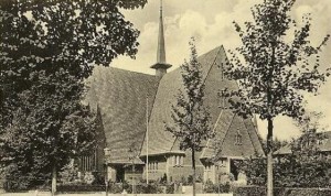 De Mauritskerk kort nadat de kerk in 1934 in gebruik genomen werd.