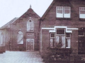 De gereformeerde kerk te Westerbork in de tijd van het werk in Witteveen.