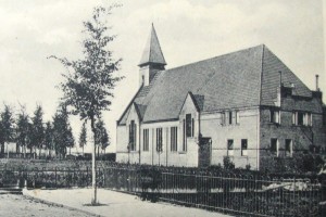 De gereformeerde kerk aan de Parklaan (1923).