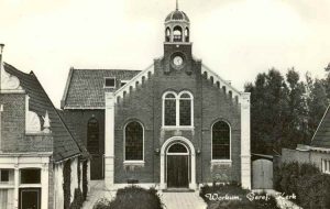 De leden van Makkum-Cornwerd behoorden tot de Geref. Kerk te Workum. Deze kerk werd in 1887 in gebruik gtenomen. 