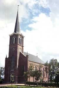 De in 1876 in gebruik genomen hervormde (nu protestantse) kerk te Hommerts (foto: Reliwiki, Andre van Dijk.