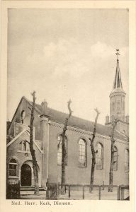 De hervormde kerk van Diemen (1865-1967).