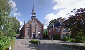 De gerformeerde Kerk te Ten Boer, die in 1896 in gebruik genomen werd. 