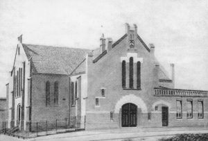 De tweede gereformeerde kerk van Watergraafsmeer (1901-1908).