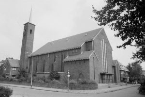De Tuindorpkerk te Utrecht (foto: REliwiki, Job van Nes).